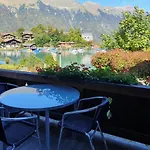 Lake Lodge Hostel Hostel