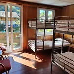 Lake Lodge Hostel