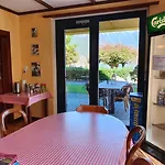 Lake Lodge Hostel