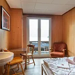 Lake Lodge Hostel * Iseltwald