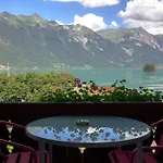 Lake Lodge Hostel Hostel Iseltwald