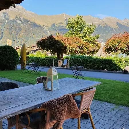 Auberge de jeunesse Lake Lodge Hostel *