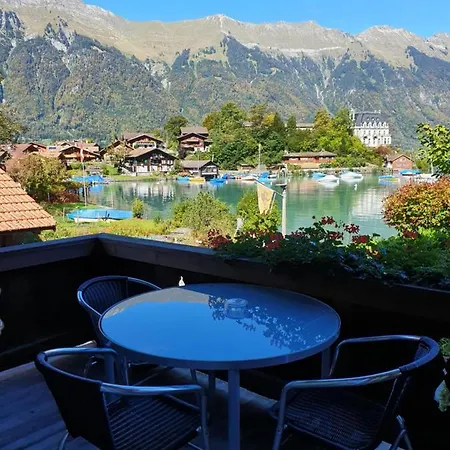 Lake Lodge Hostel Hostel Iseltwald