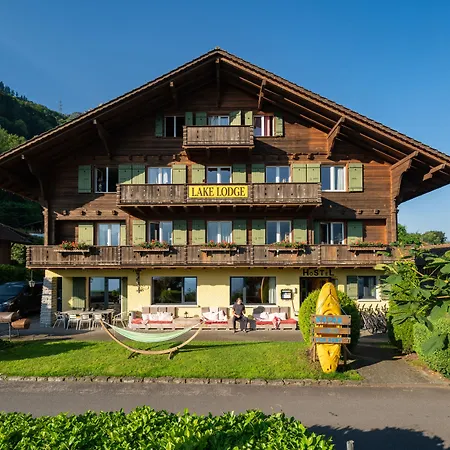 Lake Lodge Hostel *