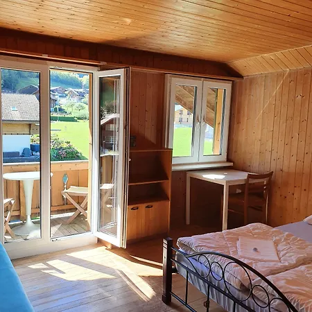 Lake Lodge Hostel Iseltwald