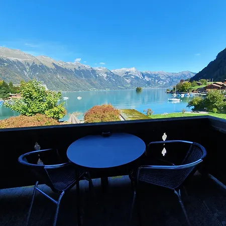 Lake Lodge Hostel Iseltwald
