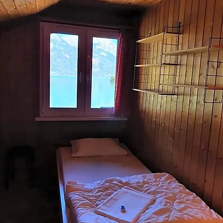Lake Lodge Hostel Hostel Iseltwald