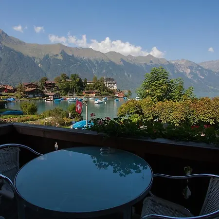 Lake Lodge Hostel Iseltwald