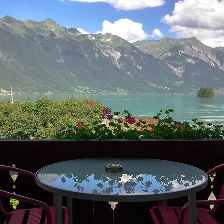 Lake Lodge Hostel Auberge de jeunesse Iseltwald