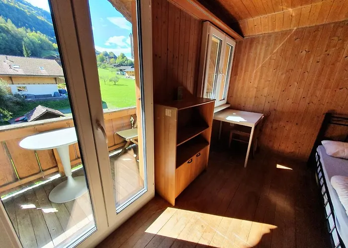 Lake Lodge Hostel Iseltwald
