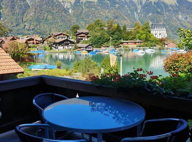 Lake Lodge Hostel Hostel Iseltwald