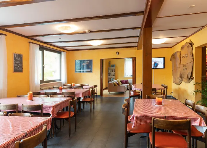 Lake Lodge Hostel Hostel Iseltwald